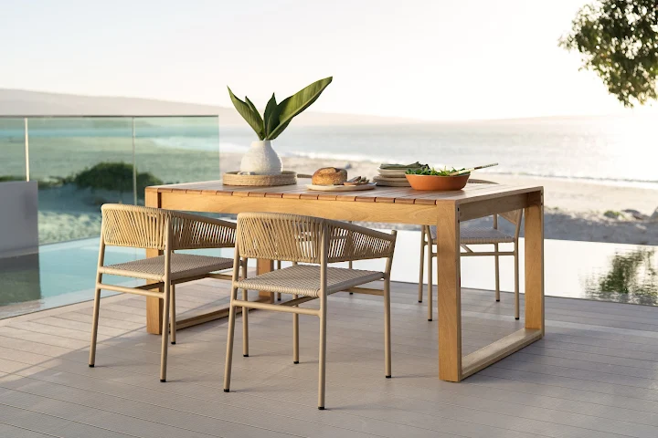 Teak Beachfront Dining